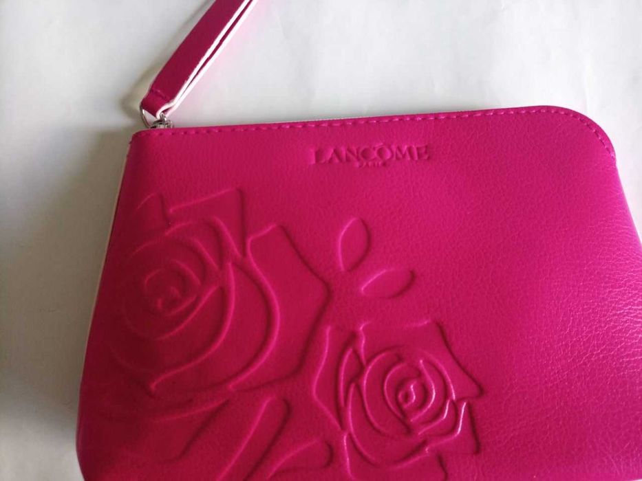 Косметичка Lancôme, рожева.