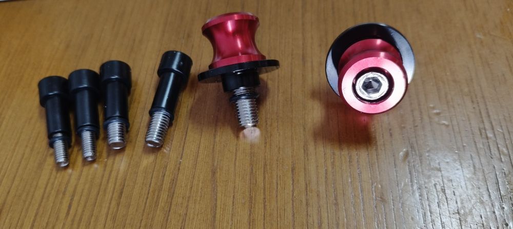 Sliders com parafusos de fixação