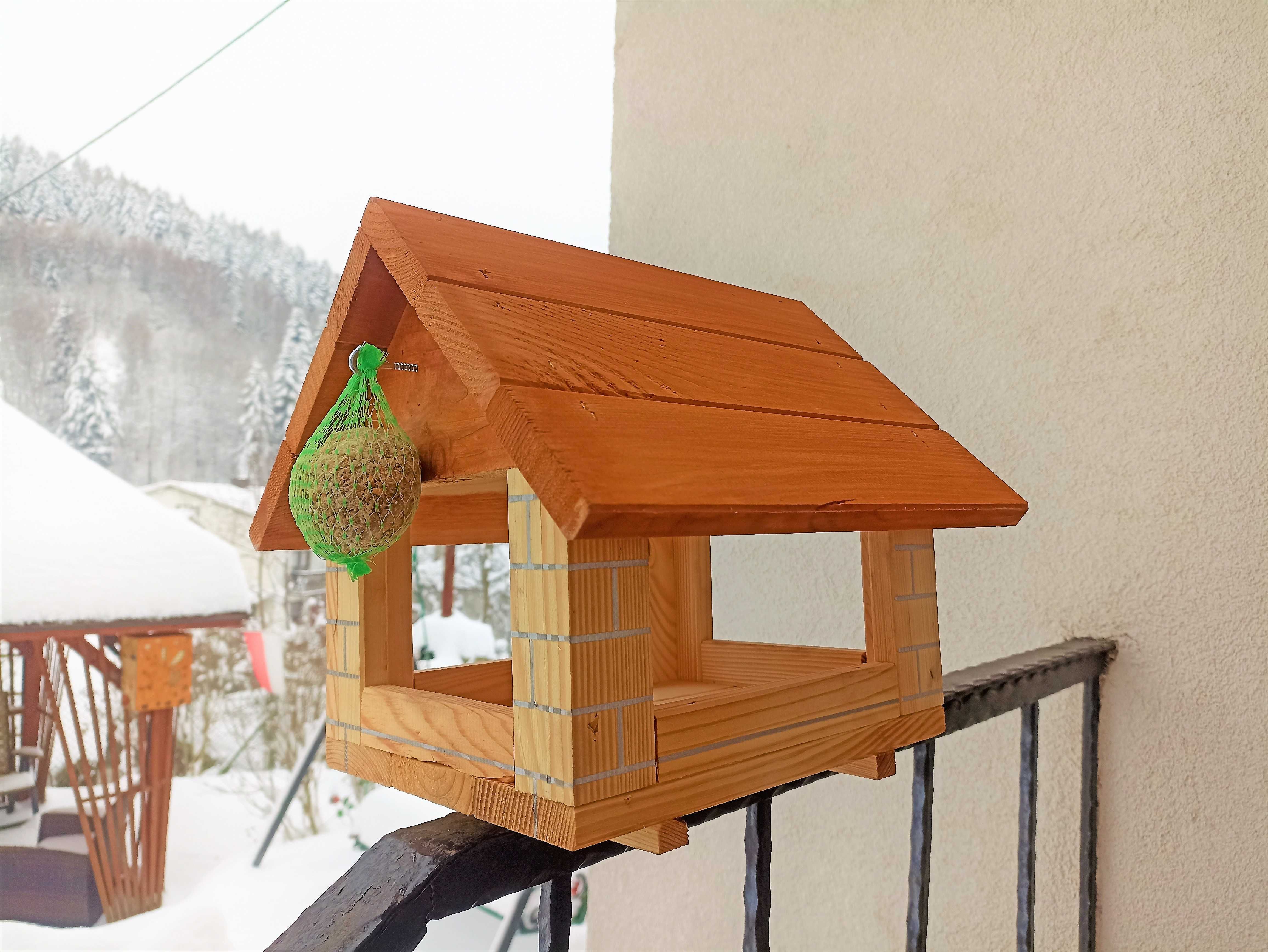 karmnik  domek dla ptaków