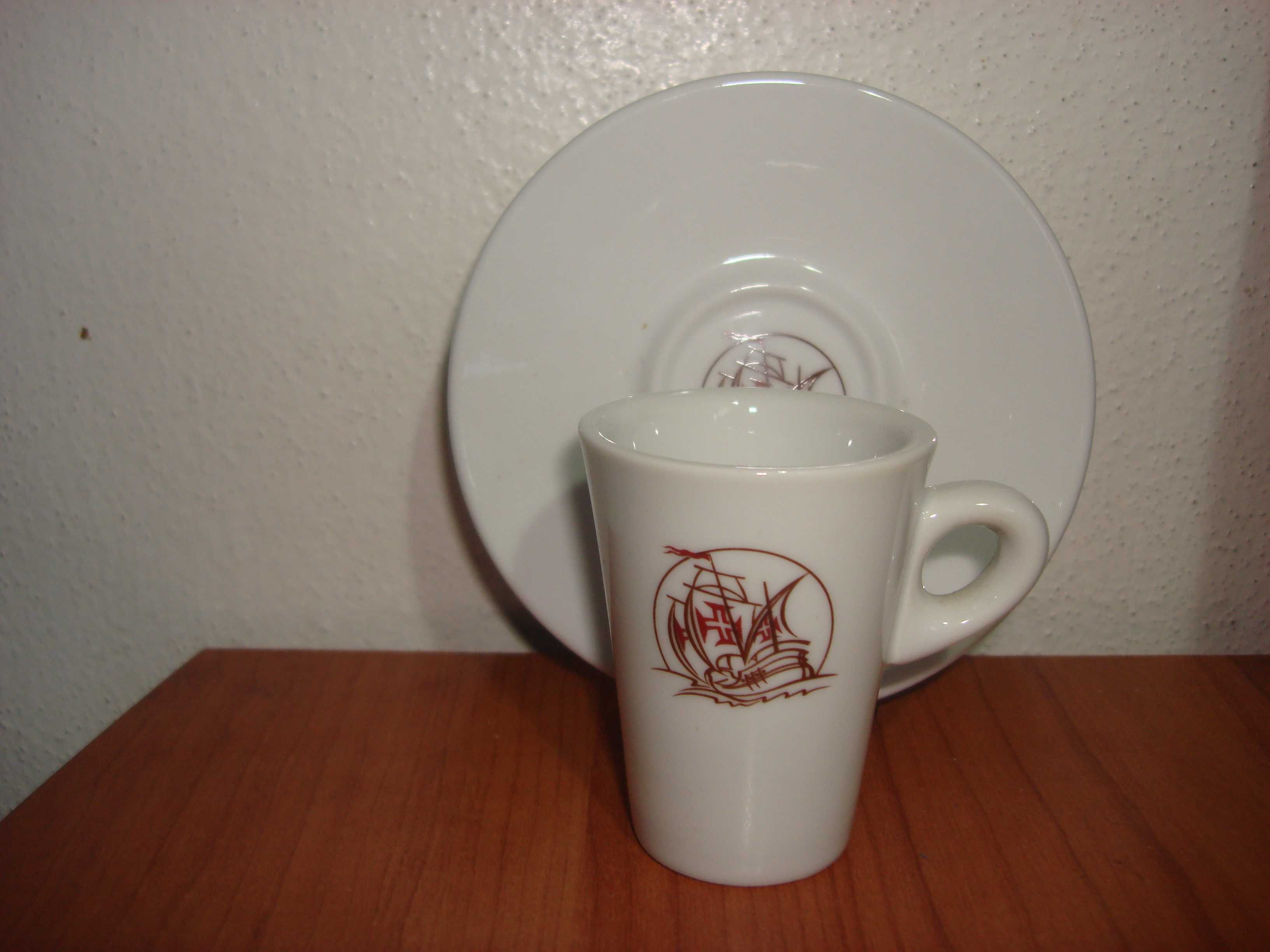chávenas várias café caravela