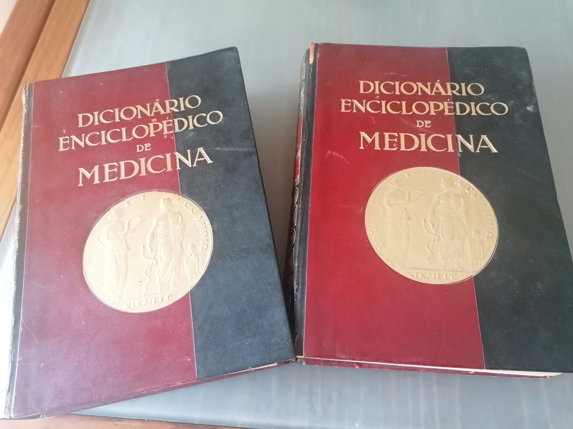 Dicionário Enciclopédico de Medicina