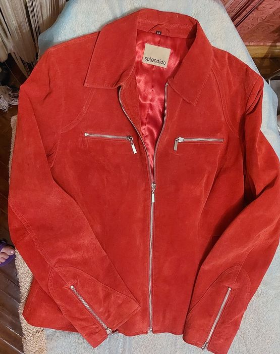 Замшевая,кожаная куртка-пиджак.