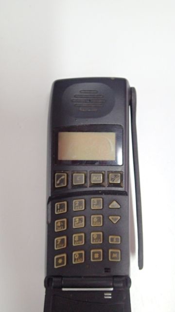 Telemóvel Ericsson Type 1523