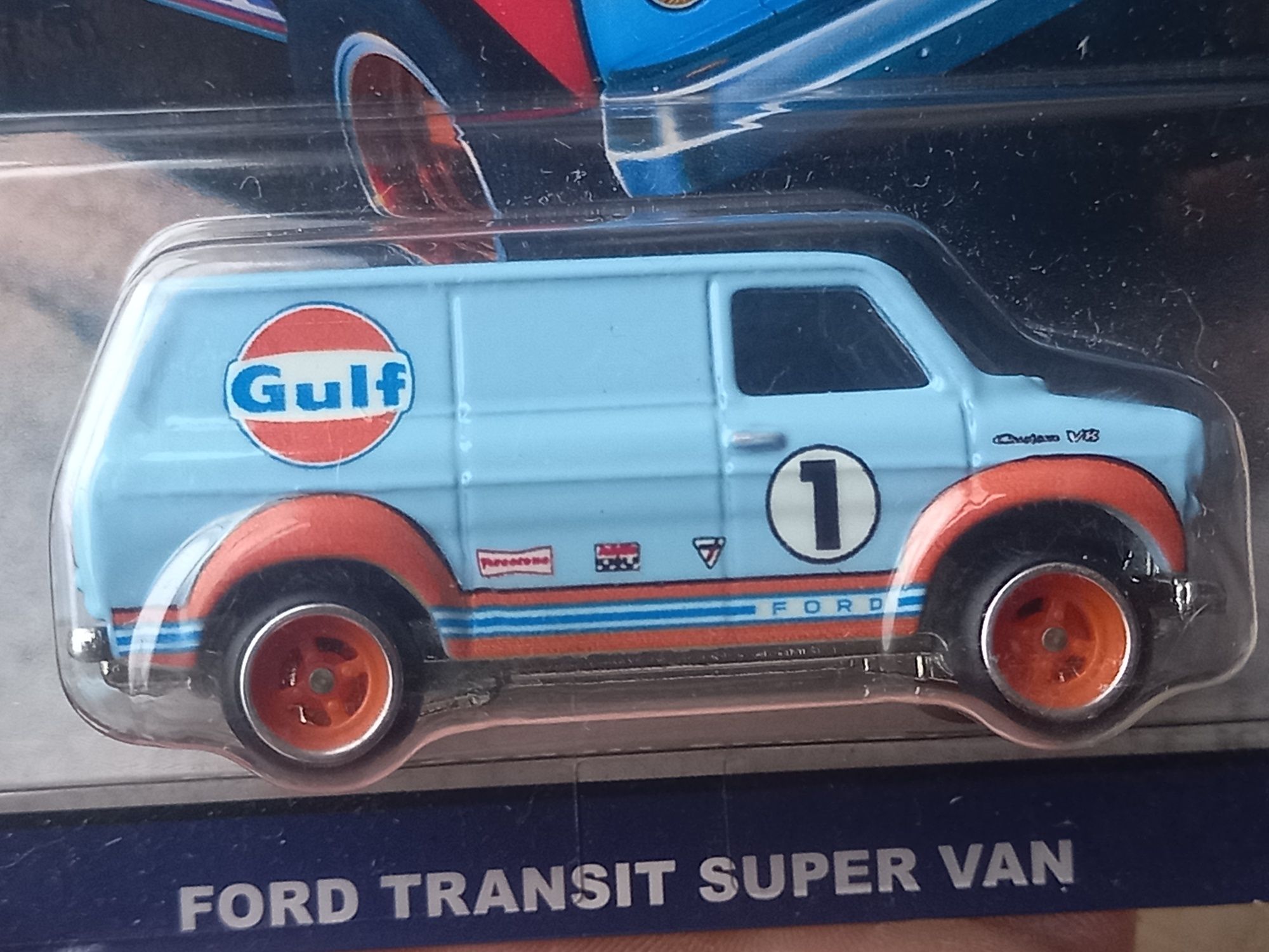 Ford transit super van (rodas de borracha)