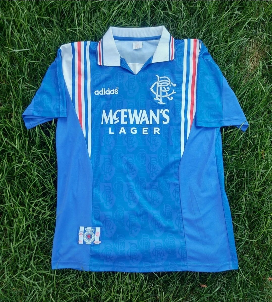 Camisola do jogador Gascoigne do Rangers FC 1995