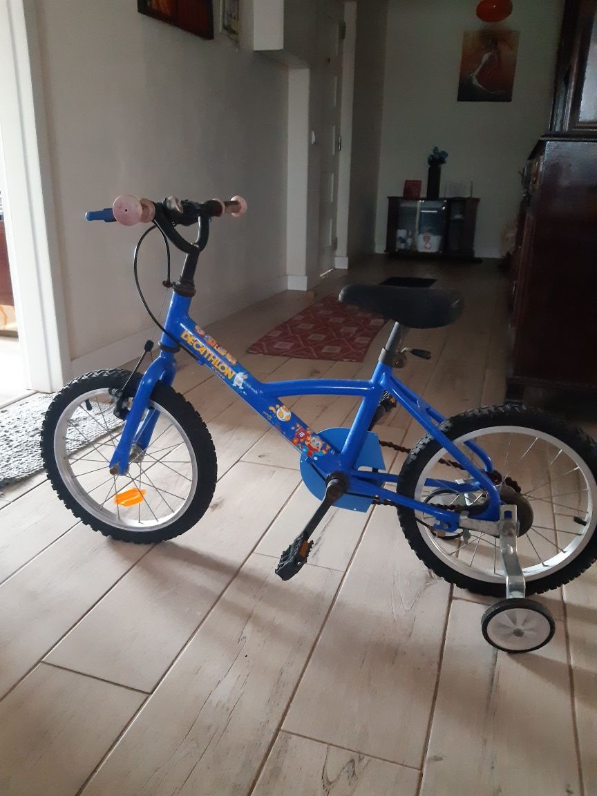 Vendo bicicleta para criança