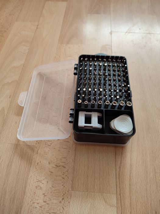 Nowy zestaw komplet precyzyjnych wkrętów śrubokrętów 115 elementów