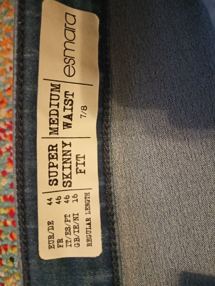 Spodnie damskie dżinsowe - rozmiar 44, esmara