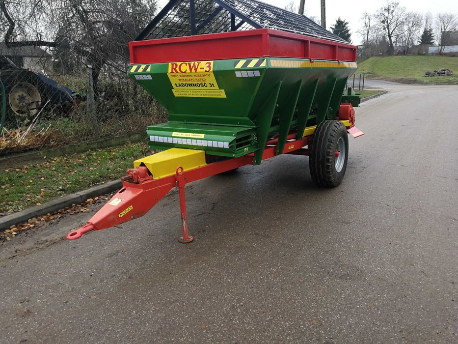 Piaskarka Pias rozsiewacz rcw3 posypywarka solarka /4t,5t,7t pronar/