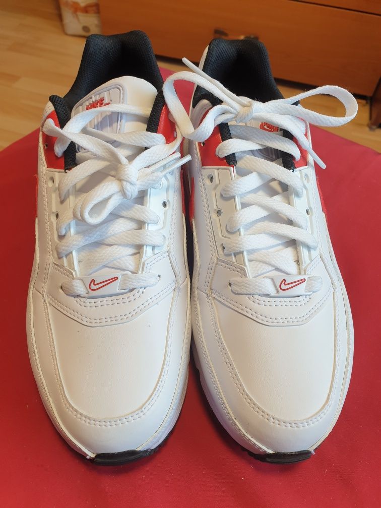 Кросівки Nike Air LTD3  41роз