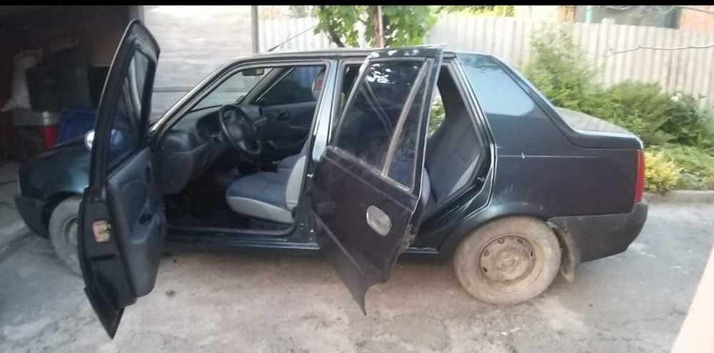 Продам автомобіль Дача Соленса 2003р