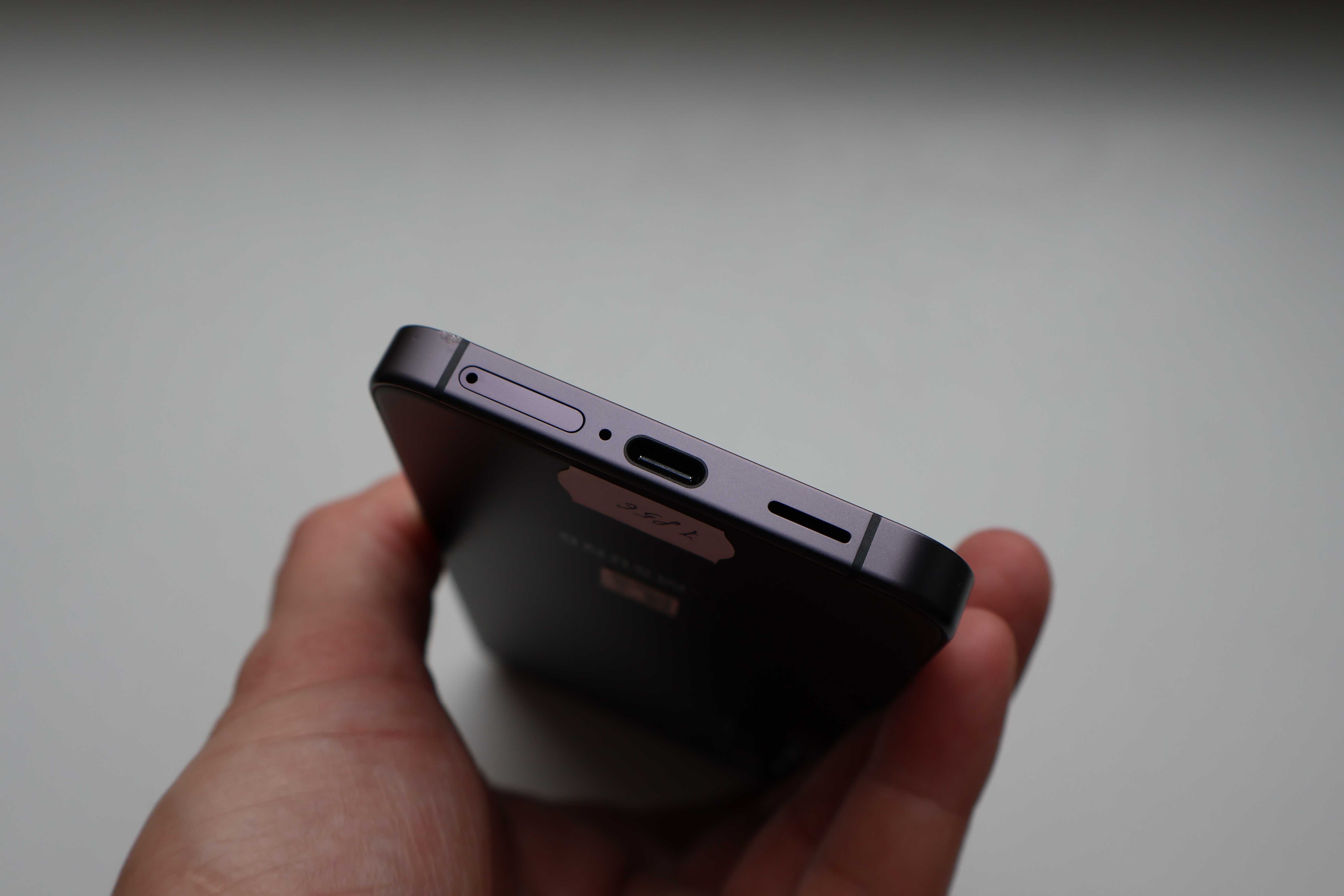 Samsung Galaxy S24 128Gb SM-G921U1 Marble Grey Оригінал!