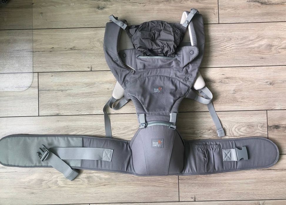 Хіпсіт Love carry baby carrier 6 в 1 сірого кольору.