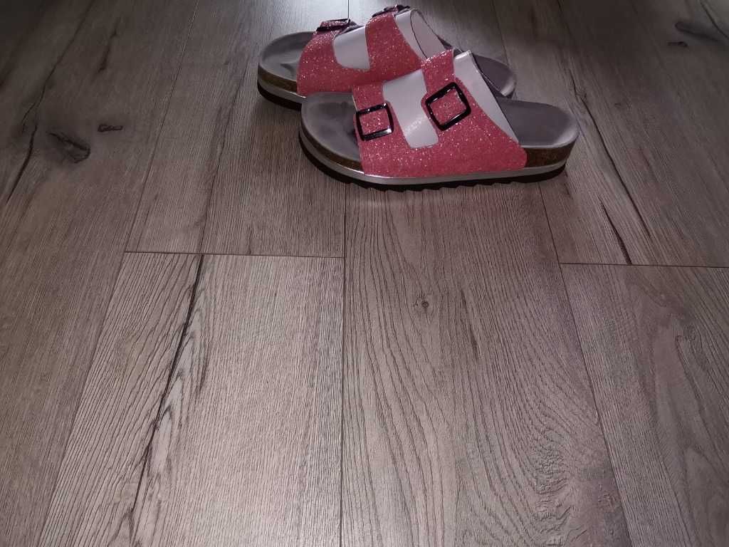Esprit klapki rozm.40