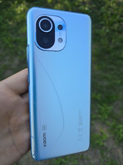 Терміново! Xiaomi Mi 11 8/256 Horizon Blue Global Version читати опис!