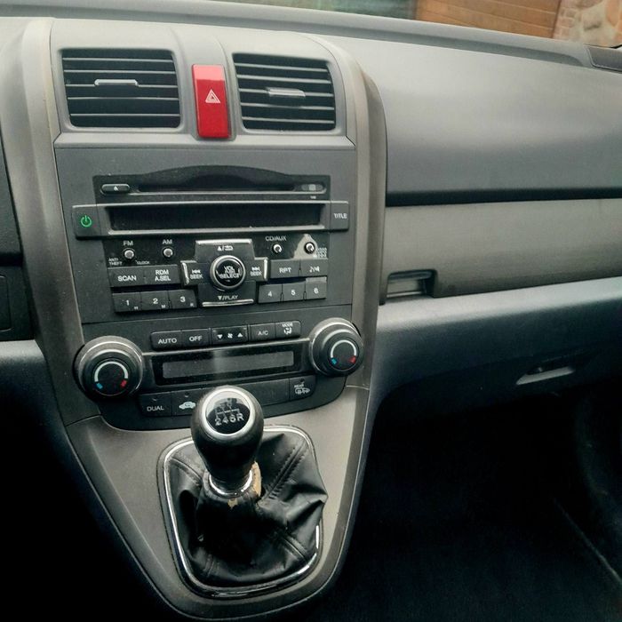 Honda CR-V 2010 рік 2.2 дизель механіка повний привід