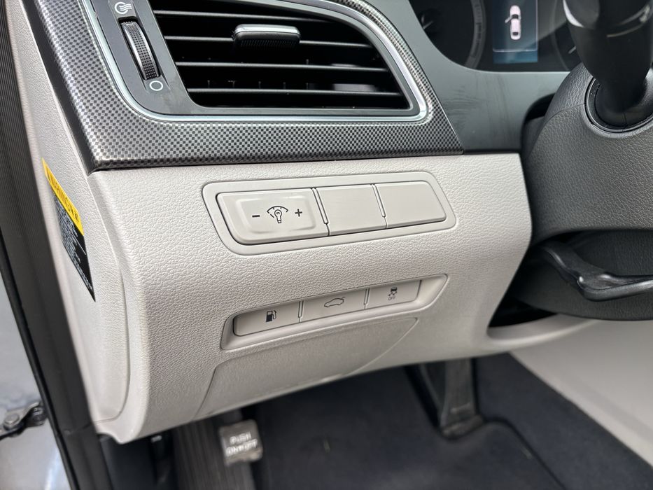 Продам Hyundai Sonata 2014