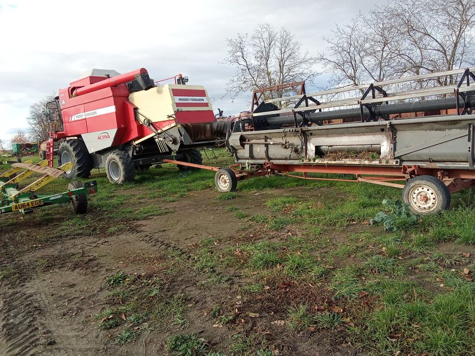 Комбайн Мойсей фергюсон