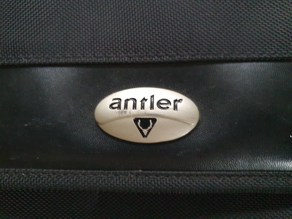 Torba na laptopa Antler duża stan bdb