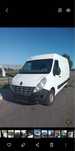 Campervan Renault Mercadorias com espaço habitacional
