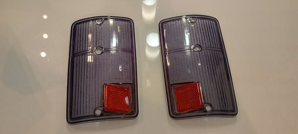 Fiat 126p klosze lamp tylnych tuning czarne nowe FL i St