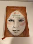 Książka „Ania z Zielonego Wzgórza”