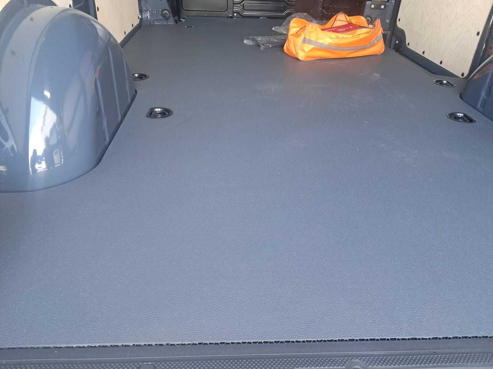 Mercedes-Benz E-Vito - 100% Elétrica - Valor c/ IVA Descriminado