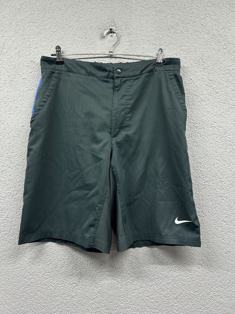 Спортивні шорти Nike L чоловічі оригінал