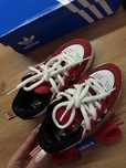 Продам кроссовки Adidas Adi2000