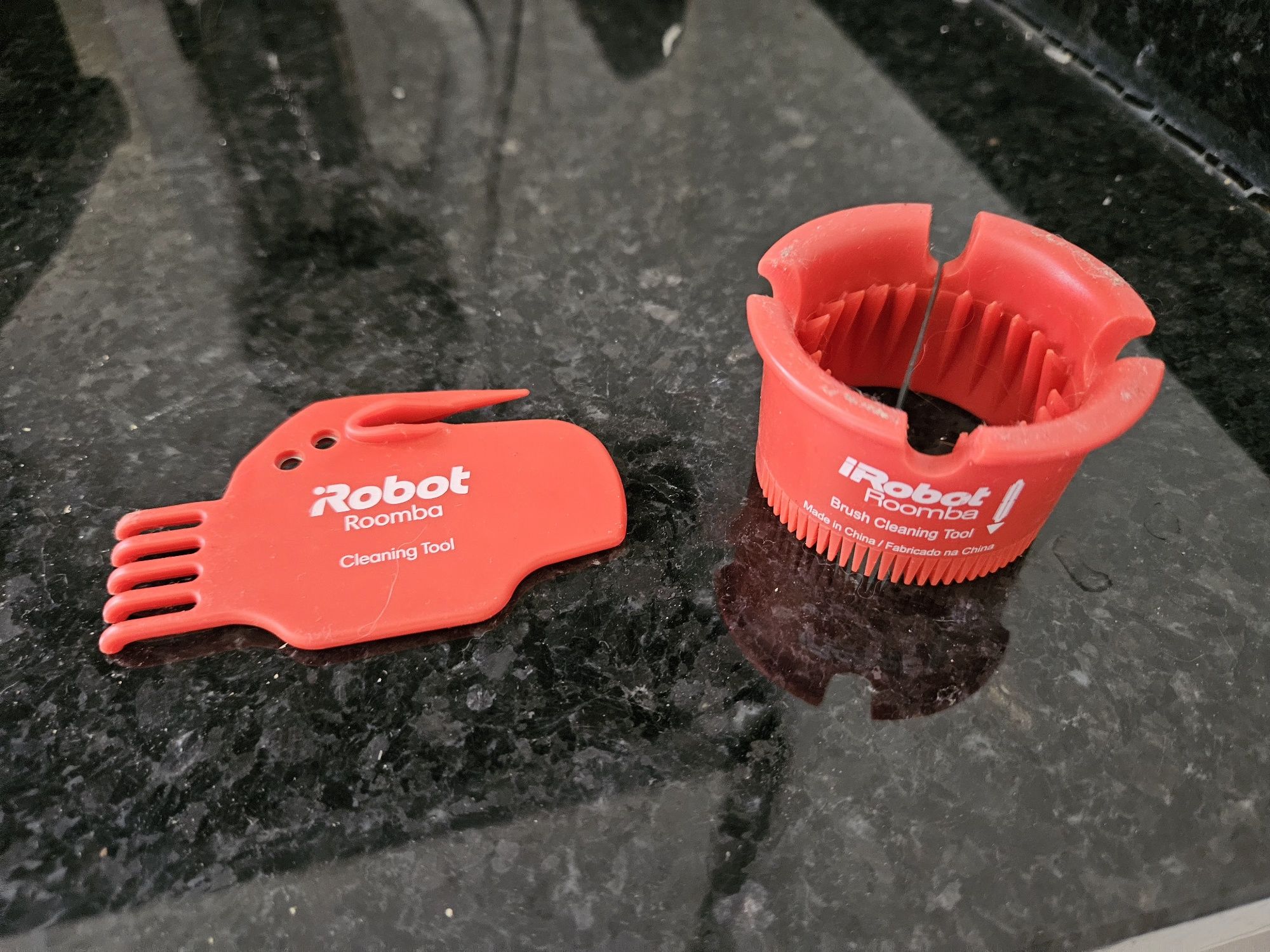 Ferramenta e Escova de Limpeza iRobot Roomba