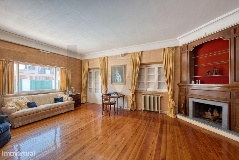 Moradia Parque do Golf Estoril com vista mar