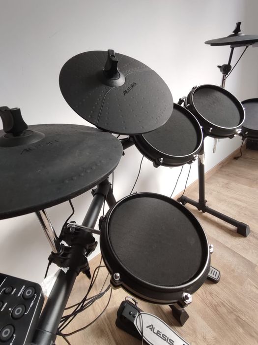 ALESIS TURBO MESH KIT elektryczny zestaw perkusyjny