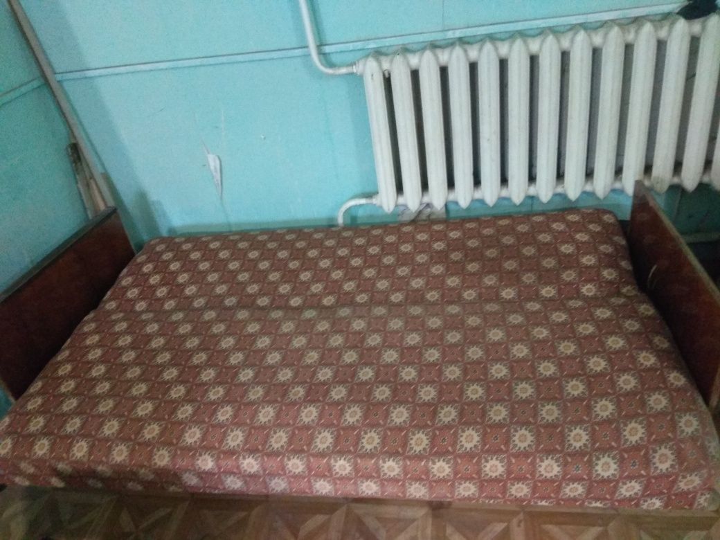 Продам диван - книжка