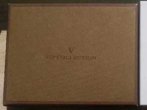 Pudełko na portfel z kolekcji VIP.