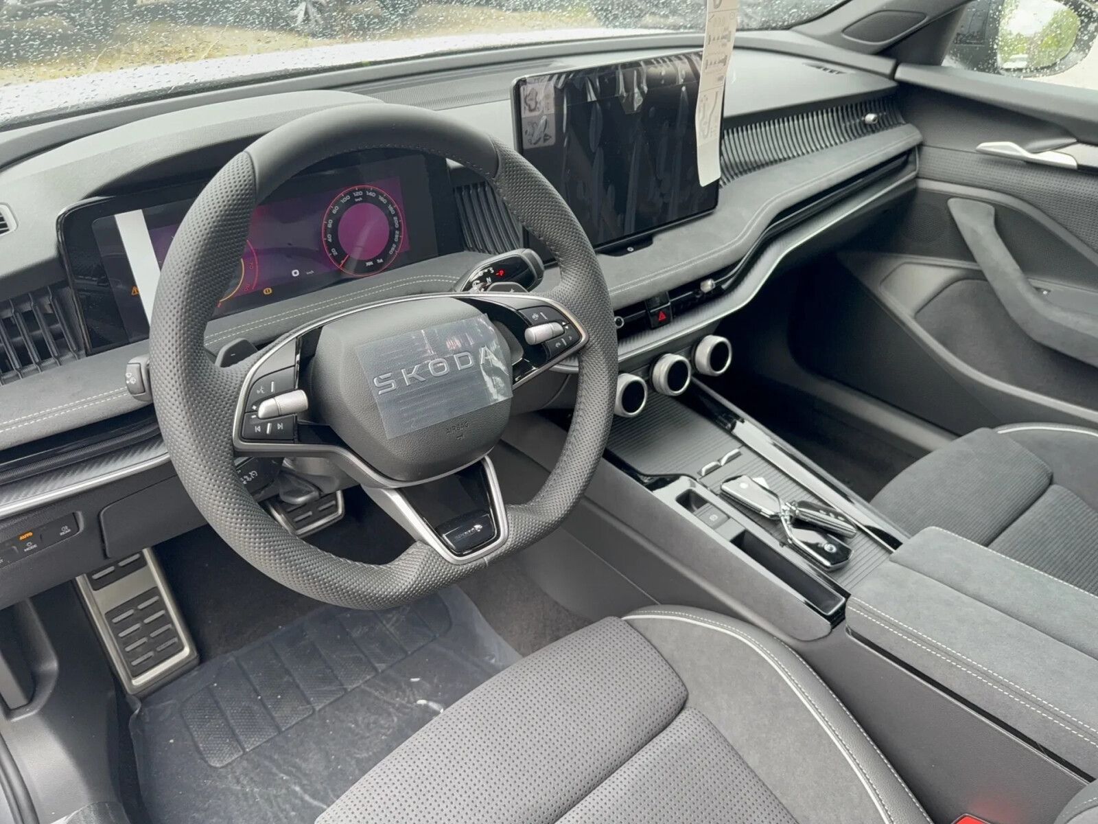 Skoda Superb Combi Sportline 2,0 TSI 204KM /Nowy 2025/Rabat 8.000 zł