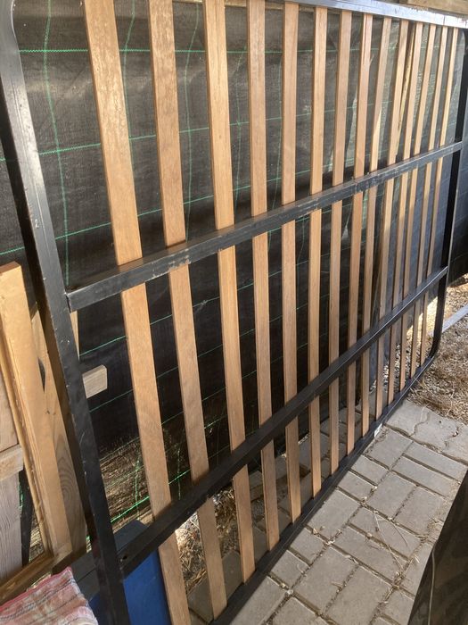 Cama leito em aco forjada e lacado