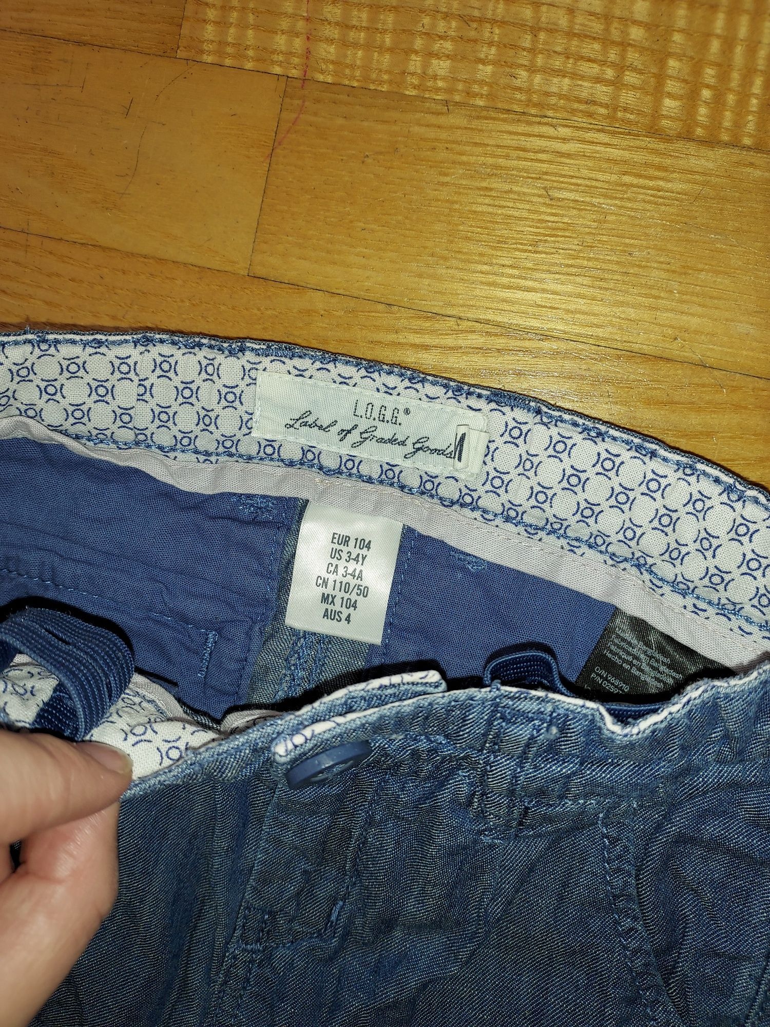 NOWA spódniczka H&M 98 jeansowa niebieska diagonal krótka