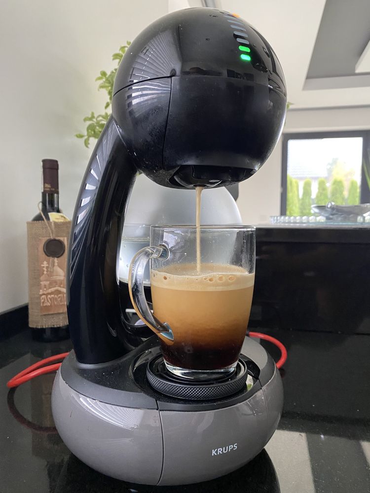 Ekspres do kawy designerski Krups Nescafe Dolce Gusto kapsułkowy