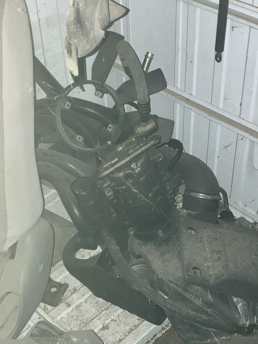 Motor w 202 , 220D, a cabeca foi retificada à 10000km