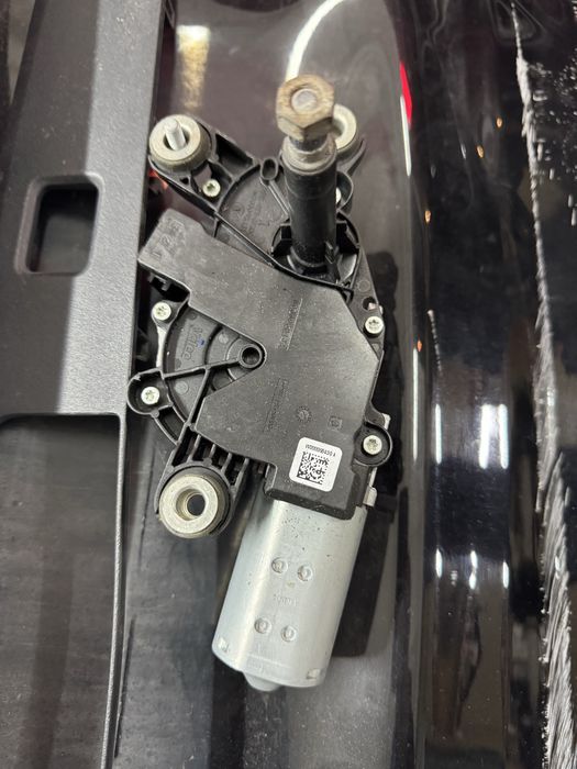 Мерседес W213 S213 задня ляда. Скло, моторчик щітки, електро замок