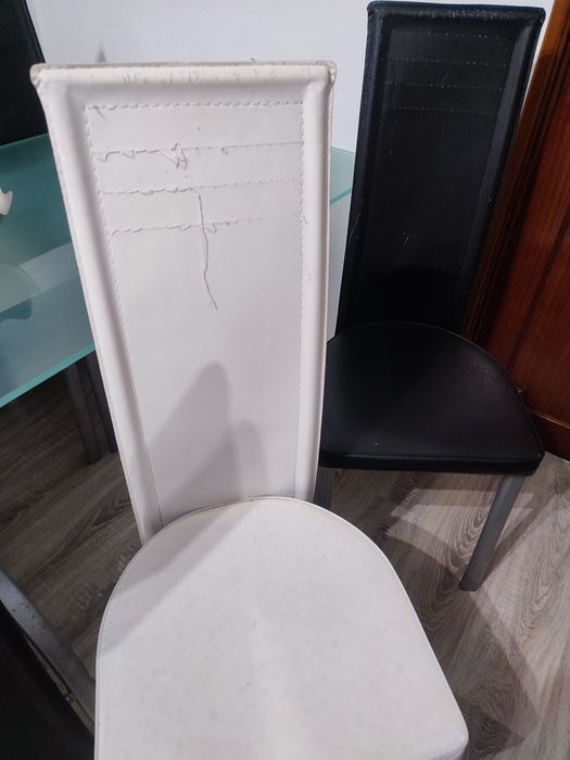 Cadeiras Sala jantar 9€ Conforama