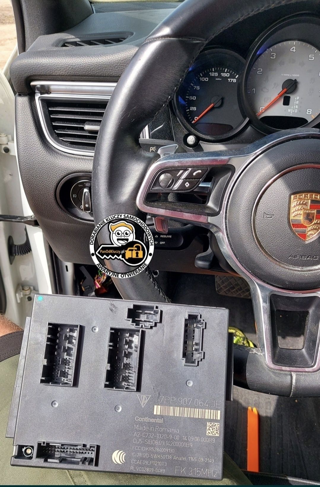 Kluczyk klucz pilot Porsche Macan Panamera Cayenne 911 Cayman 718