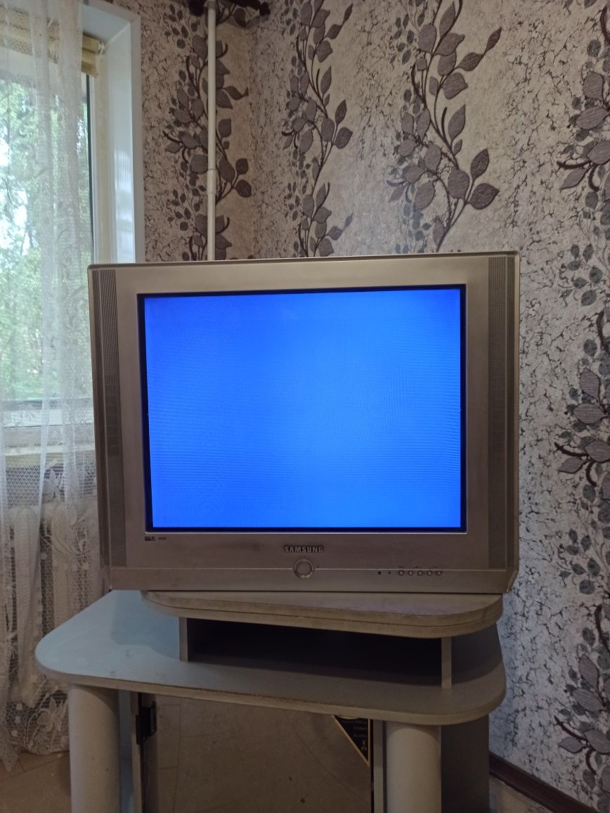Телевизор Самсунг