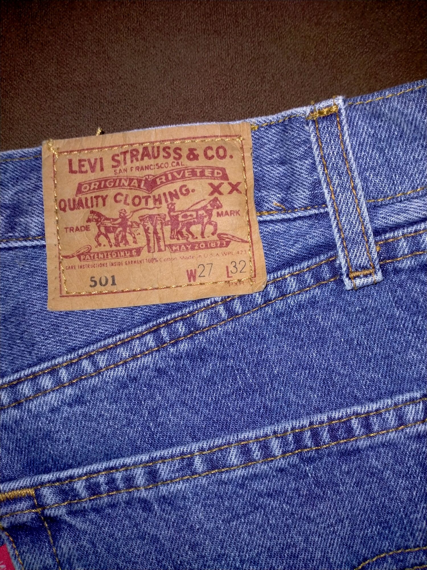 Продам джинсы LEVI'S