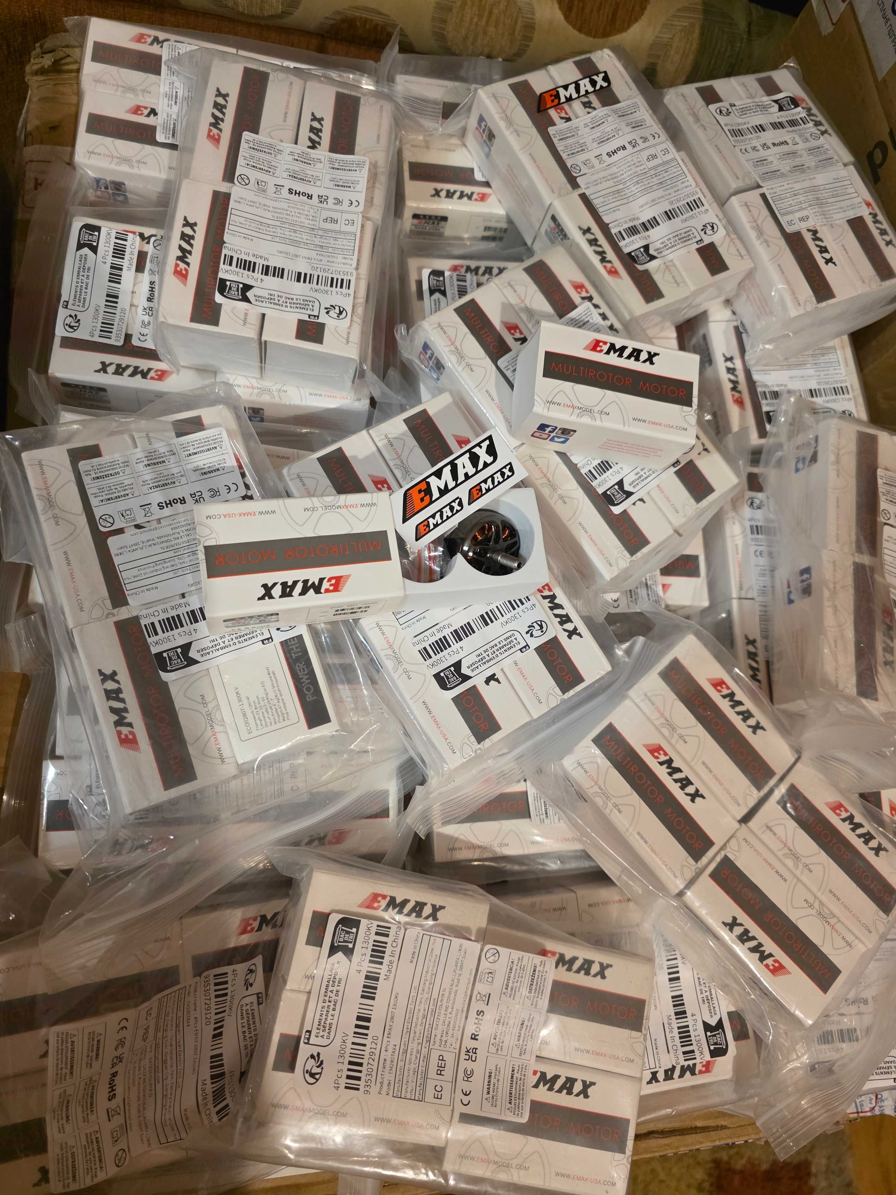 EMAX 2807 1300KV двигуни мотор fpv ємакс емакс e-max фпв EM2807AX4