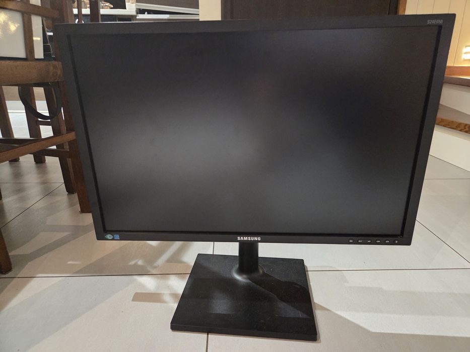 Monitor 24' Samsung S24E650DW FullHD DP DVI M3