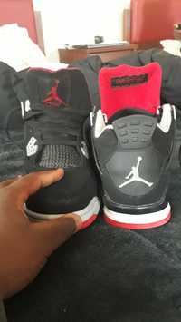 Jordan 4  usada  1 vez