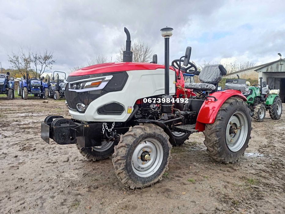 Мінітрактор Xingtai 240LX Триточкова навіска ВОМ 3 циліндра РОЗСТРОЧКА