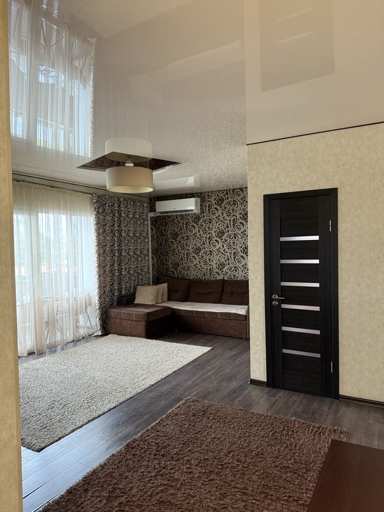 Продаж 3-кімнатної квартири у м. Славута