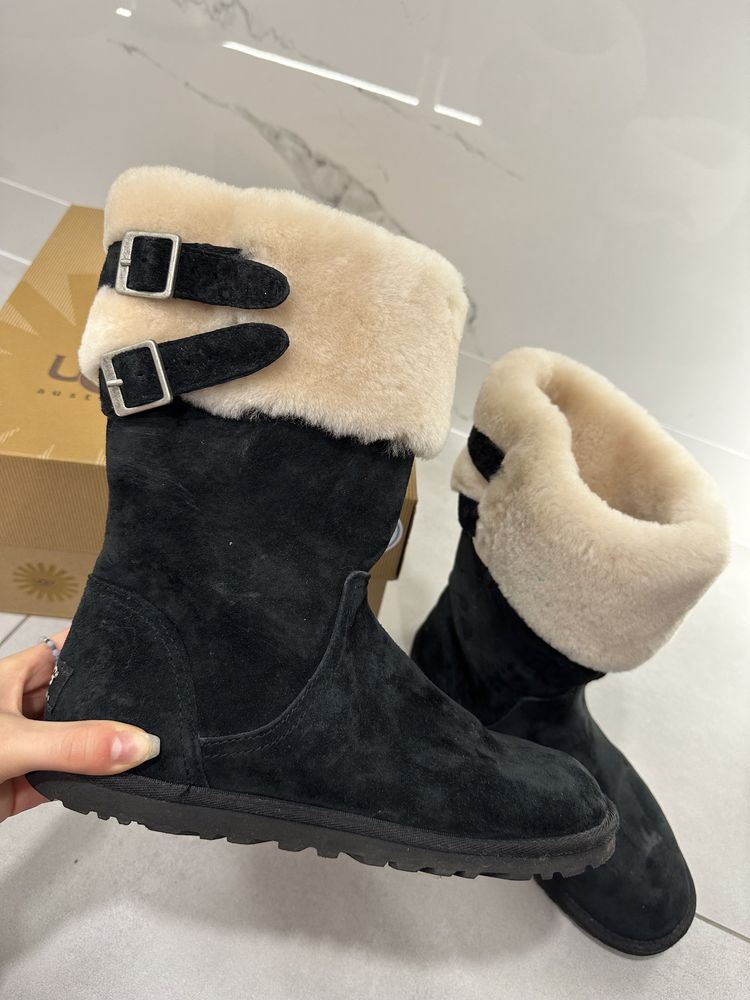 Buty kozaki zimowe oryginalne UGG Australia futerko rozmiar 38